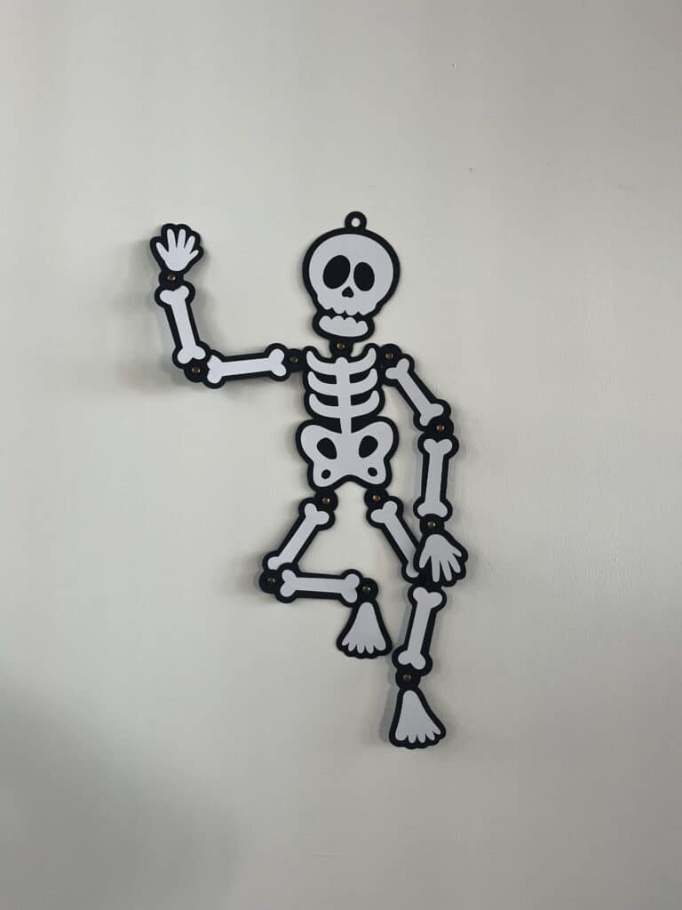 Création d’une suspension articulée d’Halloween 🎃