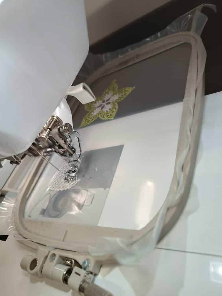 Broderie numérique : Aller plus loin avec la dentelle FSL – niveau intermédiaire